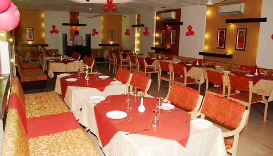 Hotel Maanpreet, Bhopal 4